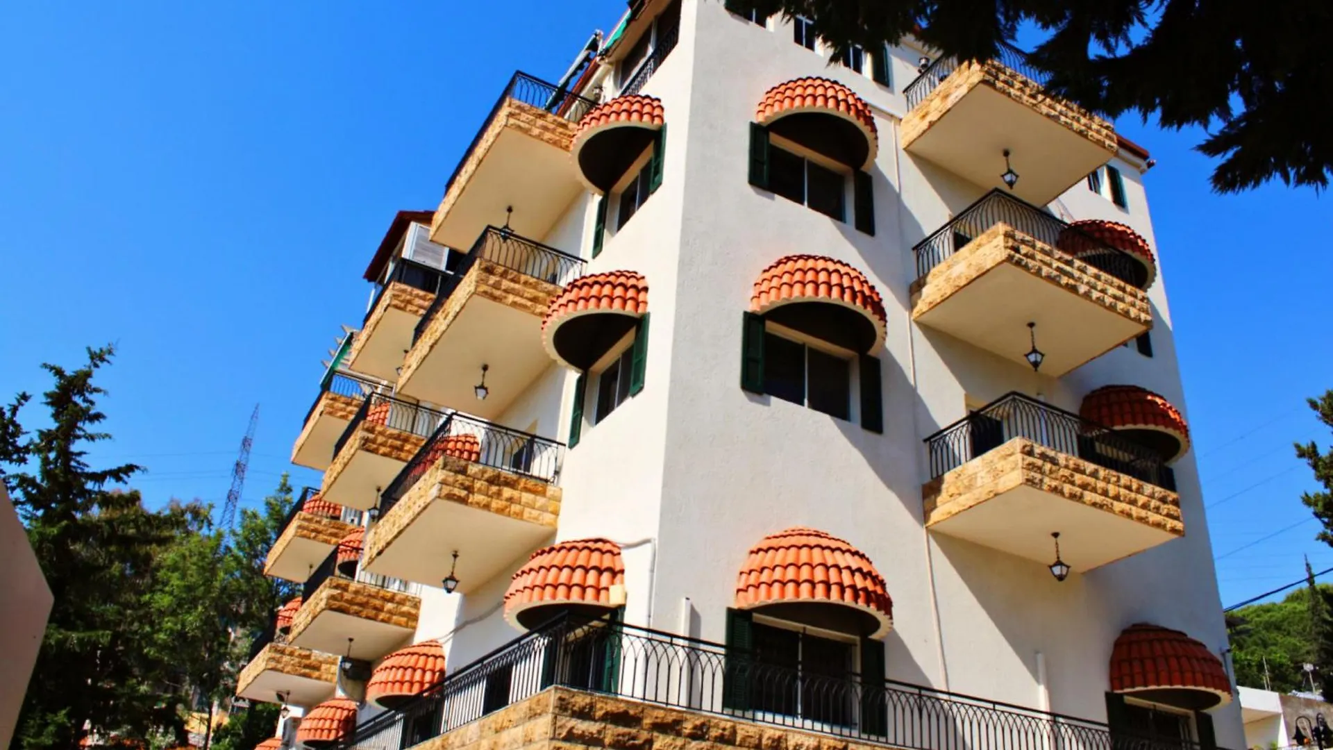 Alpine Hotel Aley